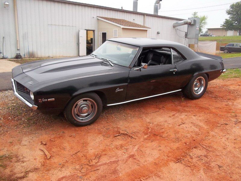 Black 1969 Camaro Z/28 muscle car.