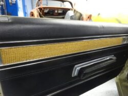 Retro black door armrest and chrome handle