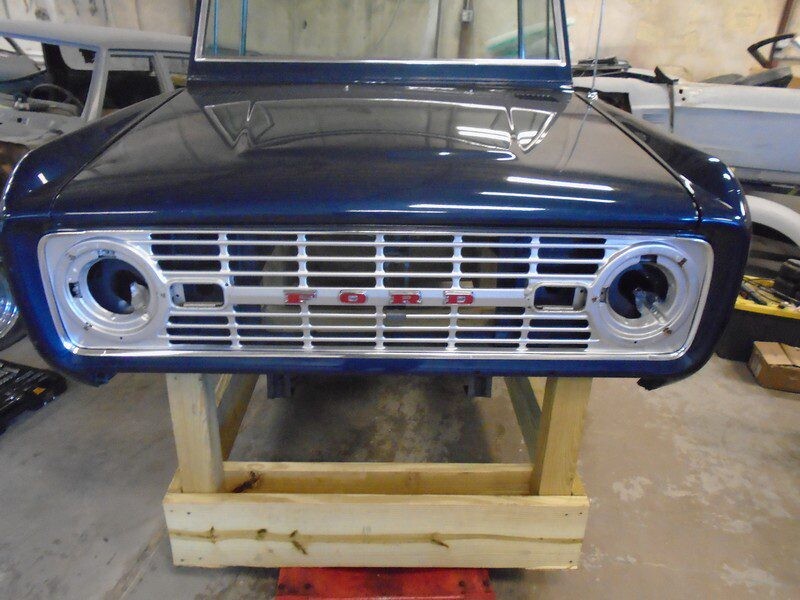 Dark blue Ford Bronco front end.